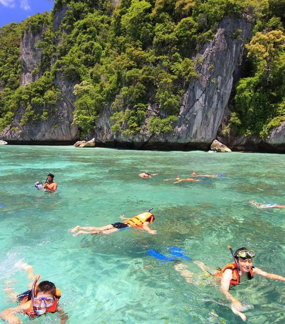 Phuket VIP Private Boat to Phi Phi Island with Snorkeling Private