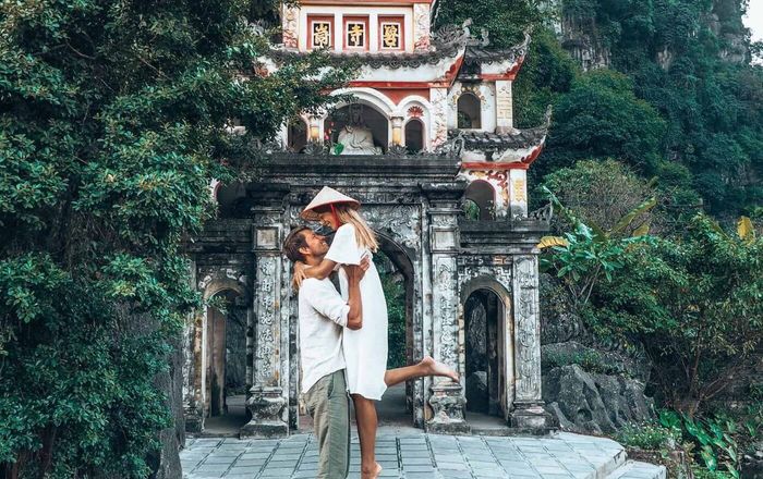 Ninh Binh Instagram Tour: The Most Famous Spots