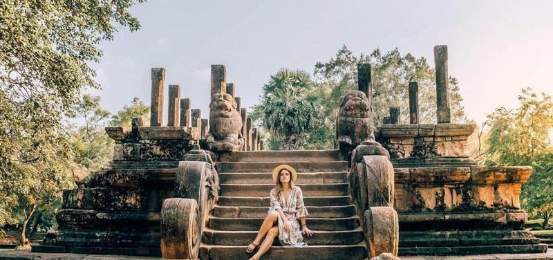Sri Lanka Polonnaruwa Unesco Ancient City And Elephant Safari Adventure